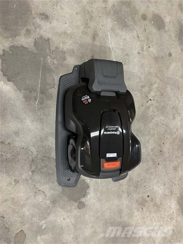 Husqvarna AM315 Mark II Inkl. Garage Robot de tonte
