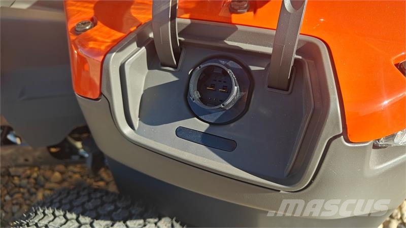 Husqvarna FM410i Traktorske kosilice
