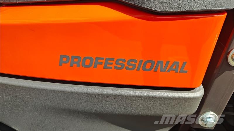 Husqvarna P524X Efi Inkl. 122X klippebord Traktorske kosilice