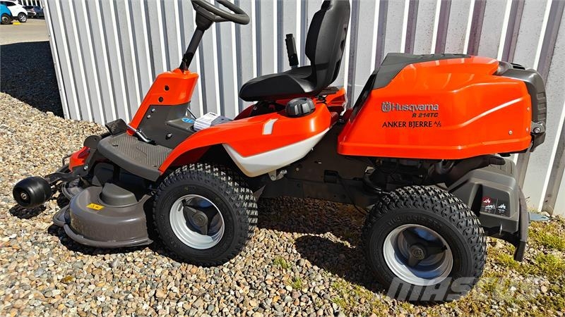 Husqvarna R 214TC 103cm klippebord جرارات مدمجة