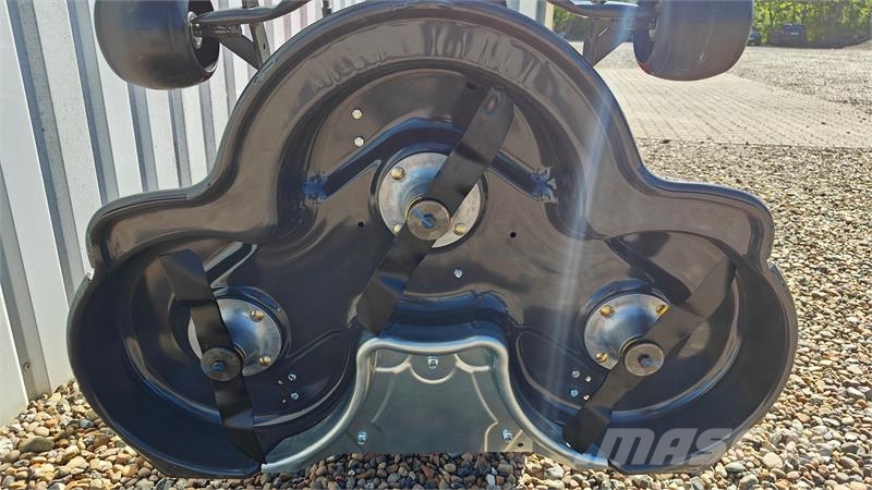 Husqvarna R 214TC 103cm klippebord جرارات مدمجة