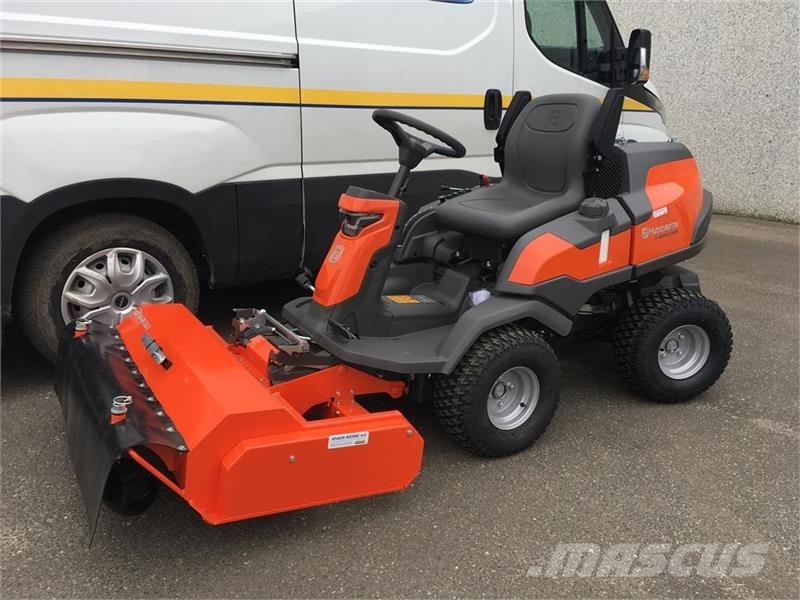 Husqvarna R 420TsX AWD inkl. slagleklipper & 122 cm klippebo Riding mowers