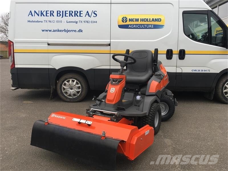 Husqvarna R 420TsX AWD inkl. slagleklipper & 122 cm klippebo Riding mowers