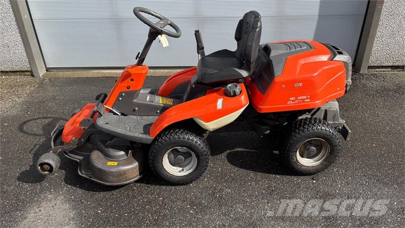 Husqvarna R213C 94cm Tondeuses montées