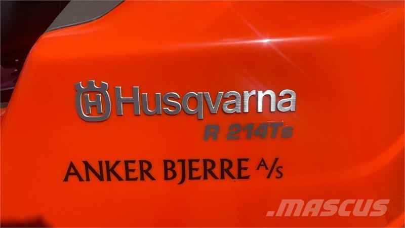 Husqvarna R214TS Inkl. 103cm klippebord Χορτοκοπτικά με καθιστό χειριστή