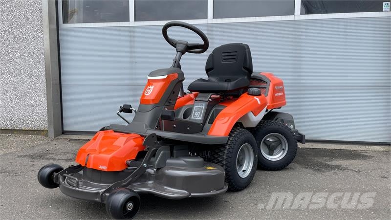 Husqvarna R216Ts Awd inkl. 103cm klipper - NY MODEL Reitermäher