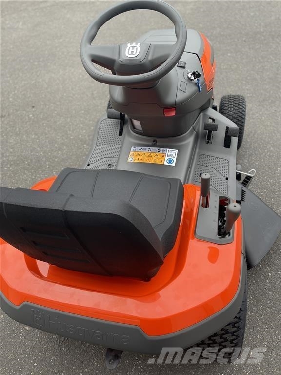 Husqvarna TS 112 コンパクトトラクター