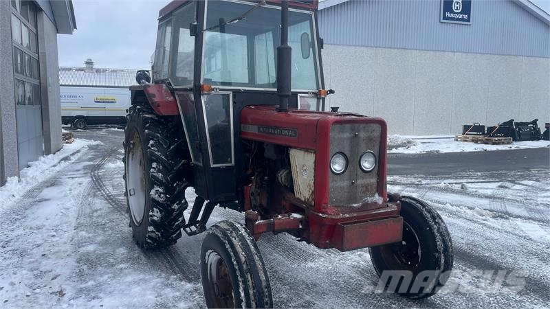 International IH 574 Traktoren