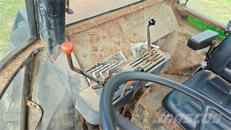 John Deere 4230 Tracteur