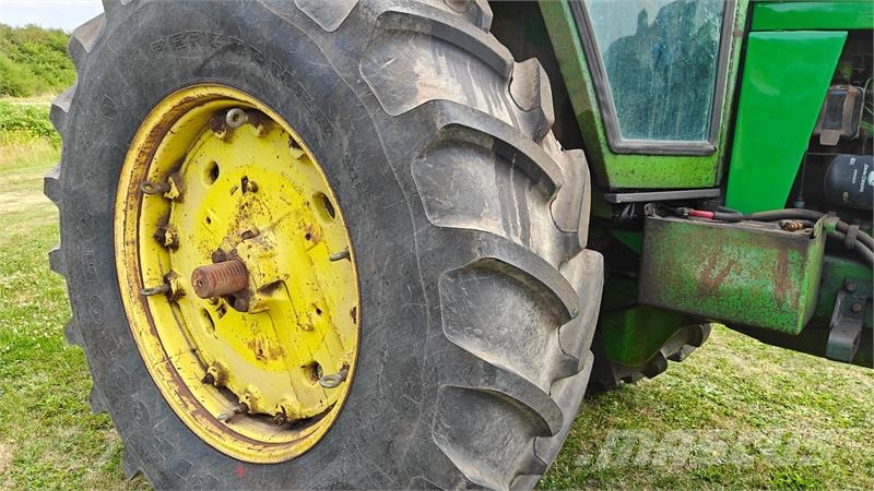 John Deere 4230 Tracteur