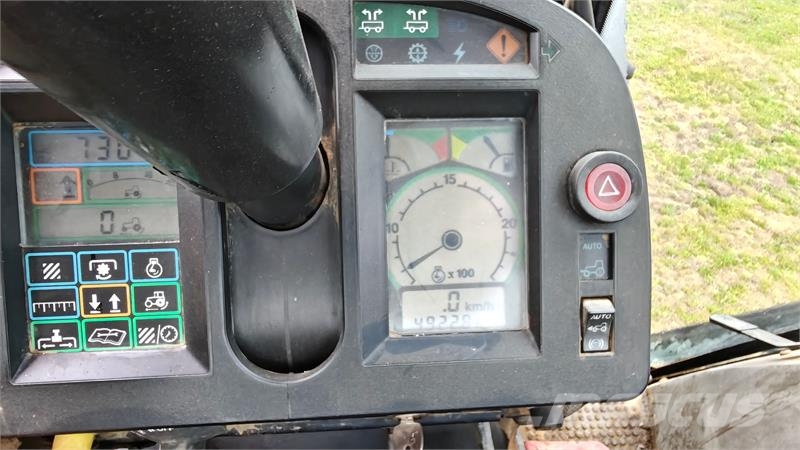 John Deere 4755 Tracteur