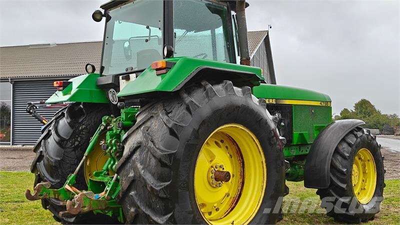 John Deere 4755 Tracteur