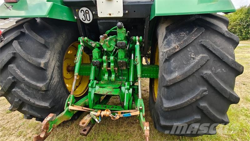 John Deere 4755 Tracteur