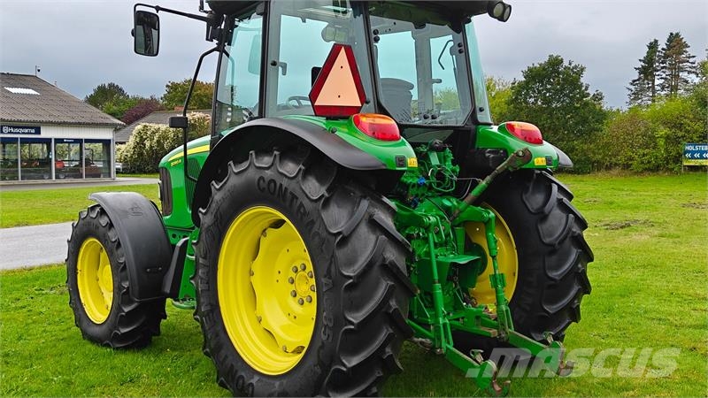 John Deere 5090R Traktori