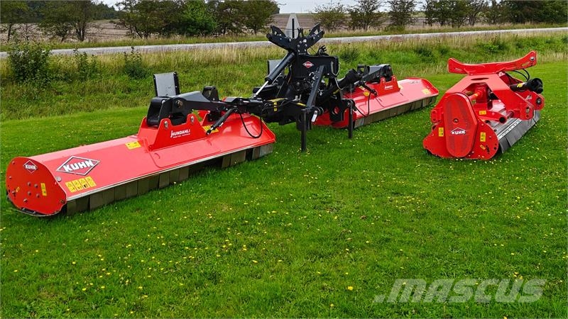 Kuhn BP 8300 og BPR 305 Kaszák