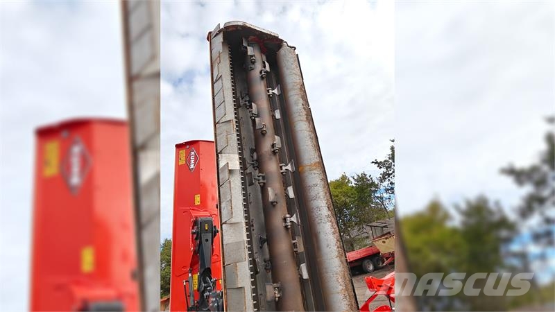 Kuhn BP 8300 og BPR 305 Žacie stroje