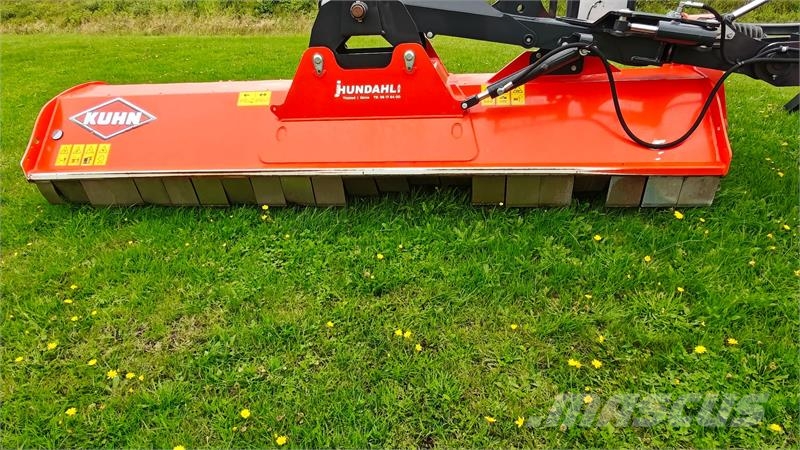 Kuhn BP 8300 og BPR 305 Kaszák