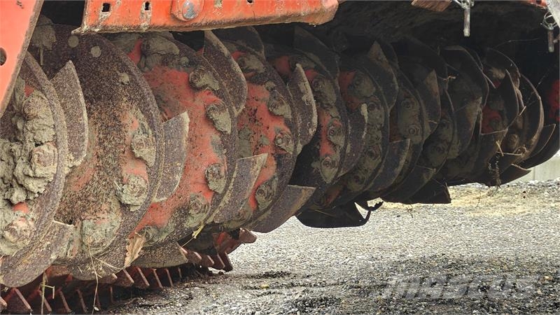 Kuhn EL 162-300 Cultivators
