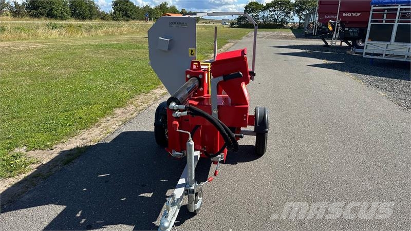 Lancman SLX 10 MOBIL B&S MOTOR Fa hántoló, vágó, aprító