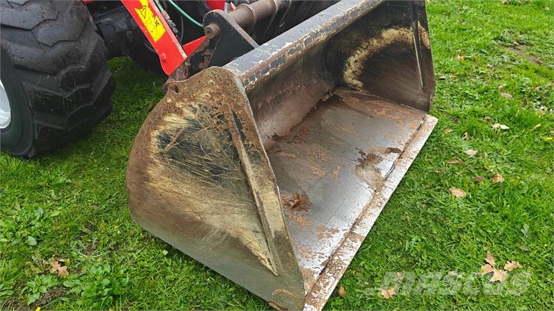 Manitou MLA 3-35H Mini iekrāvēji
