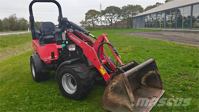 Manitou MLA 3-35H Mini iekrāvēji