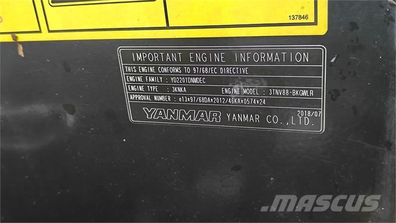 Manitou MLA 3-35H Mini iekrāvēji