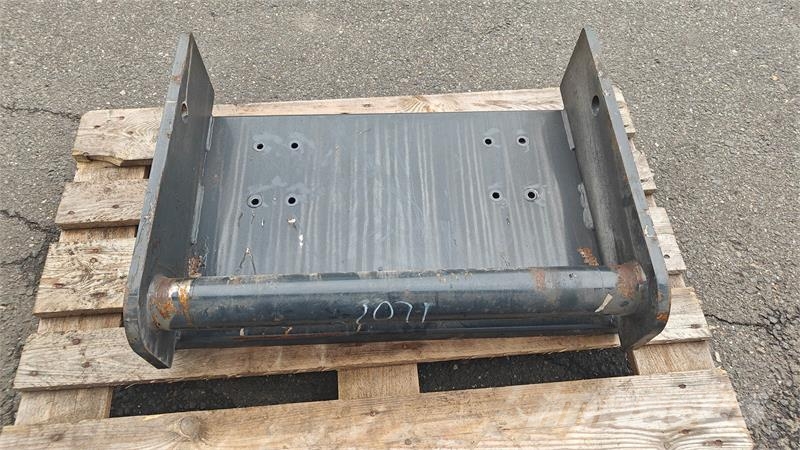Manitou SVEJSEBESLAG مناولات متداخلة