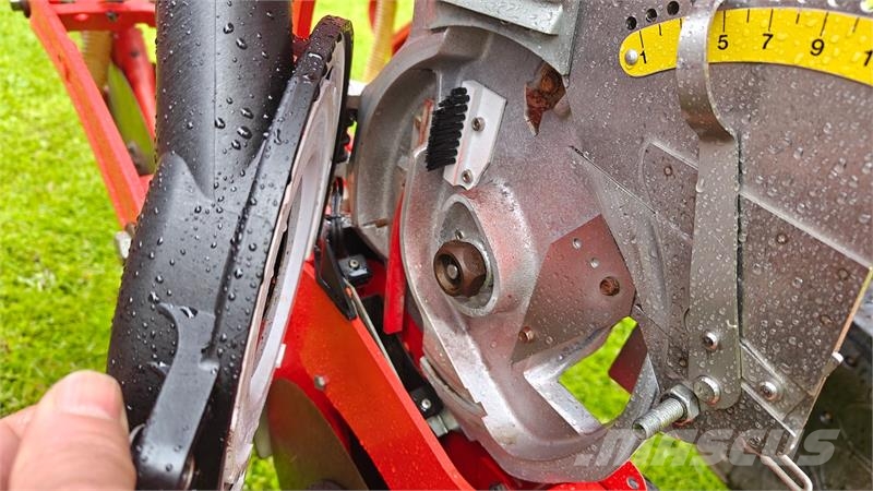 Maschio Gaspardo MANTA ISOTRONIC 12-75 XL Med fronttank Sejačice