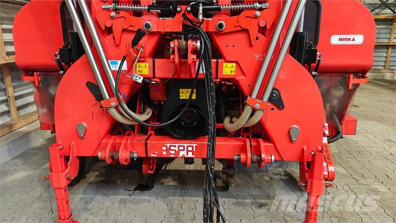 Maschio Gaspardo Mirka Isotronic 8 Mechanické sejačky