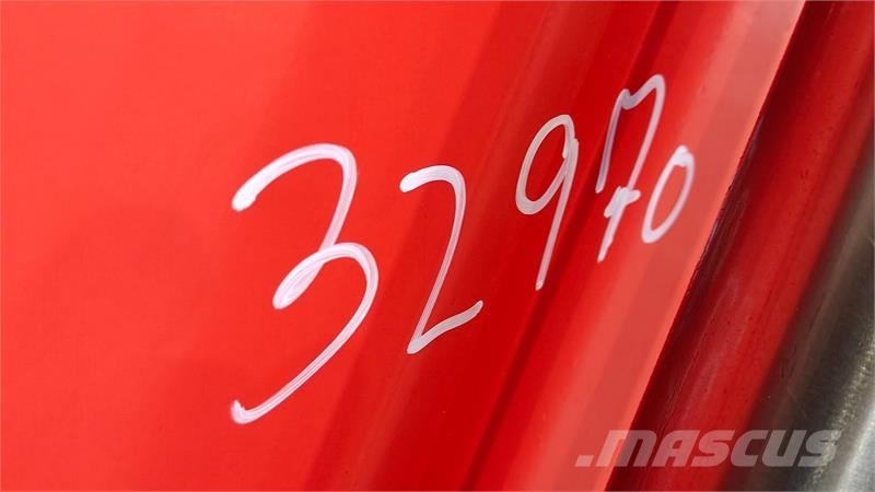 Maschio Gaspardo Mirka Isotronic 8 Mechanické sejačky