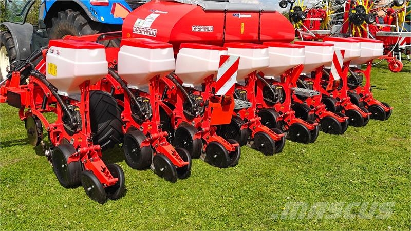Maschio Gaspardo Mirka Isotronic 8 Mechanické sejačky