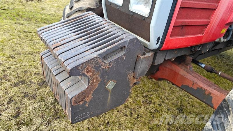 Massey Ferguson 8110 拖拉机/农用车