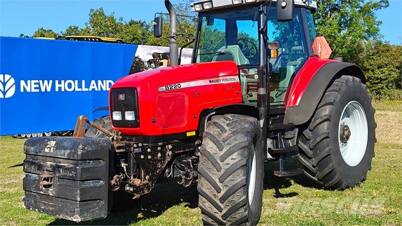 Massey Ferguson 8220 powerControl Xtra Traktoren