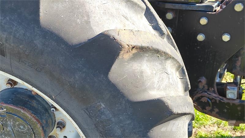 Massey Ferguson 8220 powerControl Xtra Traktoren