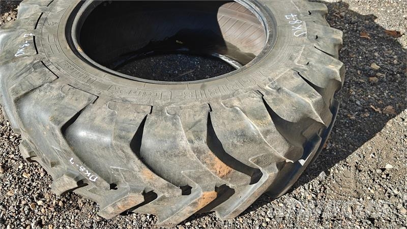 Michelin 13.6 R24 XXX Gumiabroncsok, kerekek és felnik