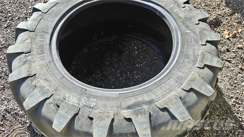 Michelin 13.6 R24 XXX Gumiabroncsok, kerekek és felnik