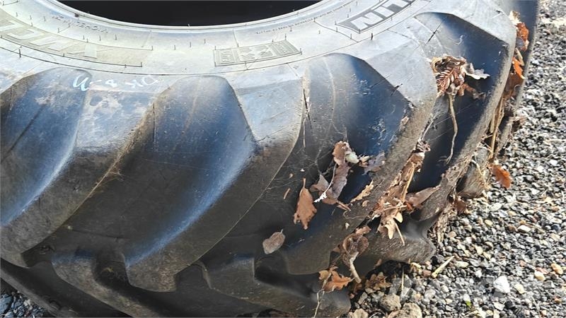 Michelin 460/70R24 XXX Gumiabroncsok, kerekek és felnik