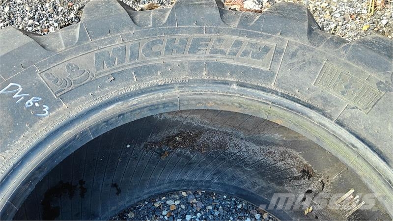 Michelin 460/70R24 XXX Gumiabroncsok, kerekek és felnik