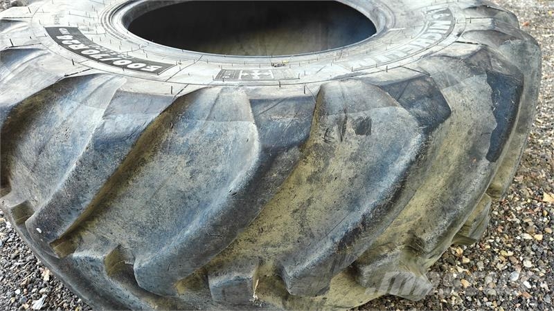 Michelin 500/70R24  XXX Gumiabroncsok, kerekek és felnik