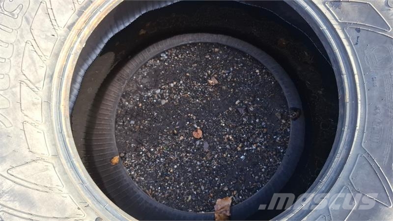 Mitas 600/65R28 XXX Gumiabroncsok, kerekek és felnik