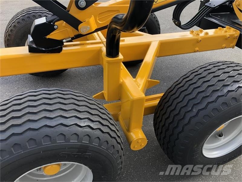 Moheda M101 - M40 KONGEN AF SKOVVOGNEN 林業拖車