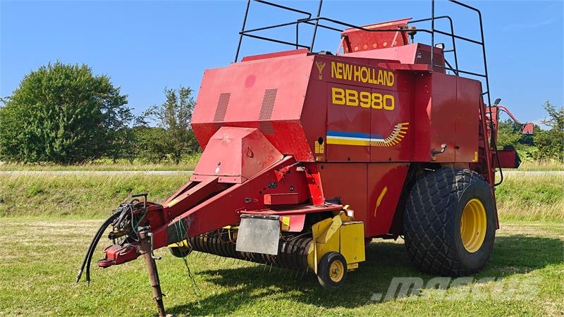 New Holland BB980 محزمات مربعة