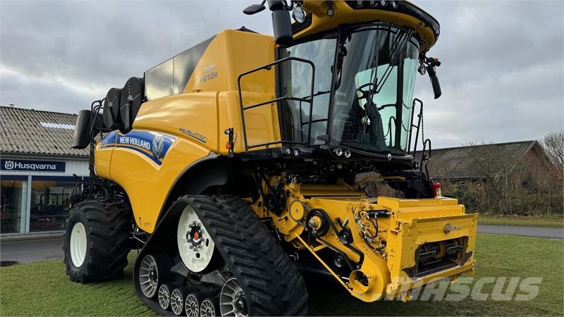 New Holland CR10.90 på Bælter Maaidorsmachines