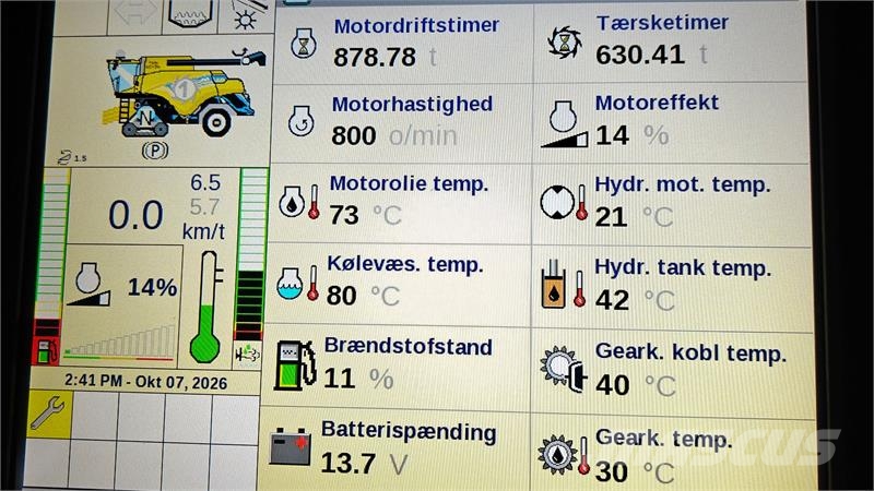 New Holland CR10.90 på Bælter Maaidorsmachines