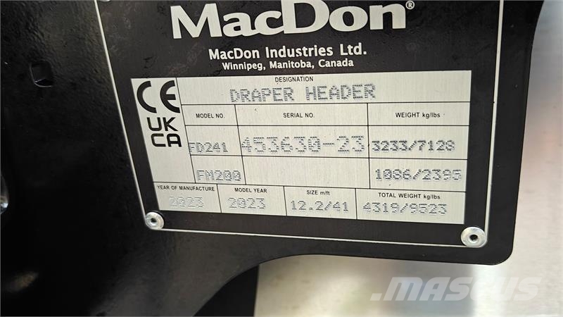 New Holland CR10.90 på Bælter Maaidorsmachines