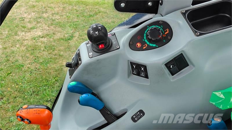 New Holland T4.100 F Kompaktni (mali) traktori