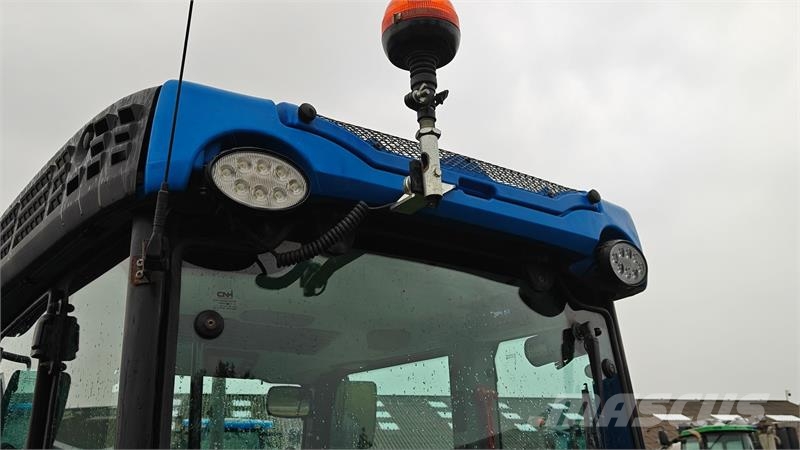 New Holland T4.100 F Kompaktni (mali) traktori