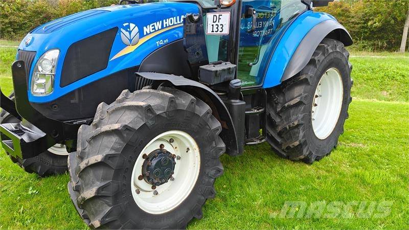 New Holland T4.95 Med frontlæsser Tractoare