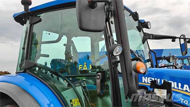 New Holland T4.95 Med frontlæsser Tractoare
