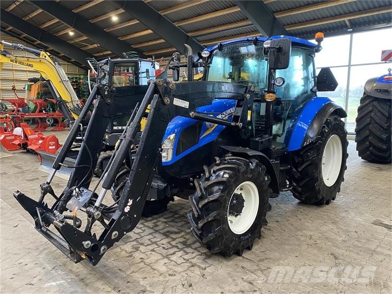 New Holland T4.95 Med frontlæsser Tractoare